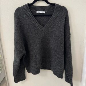 zara v neck sweater